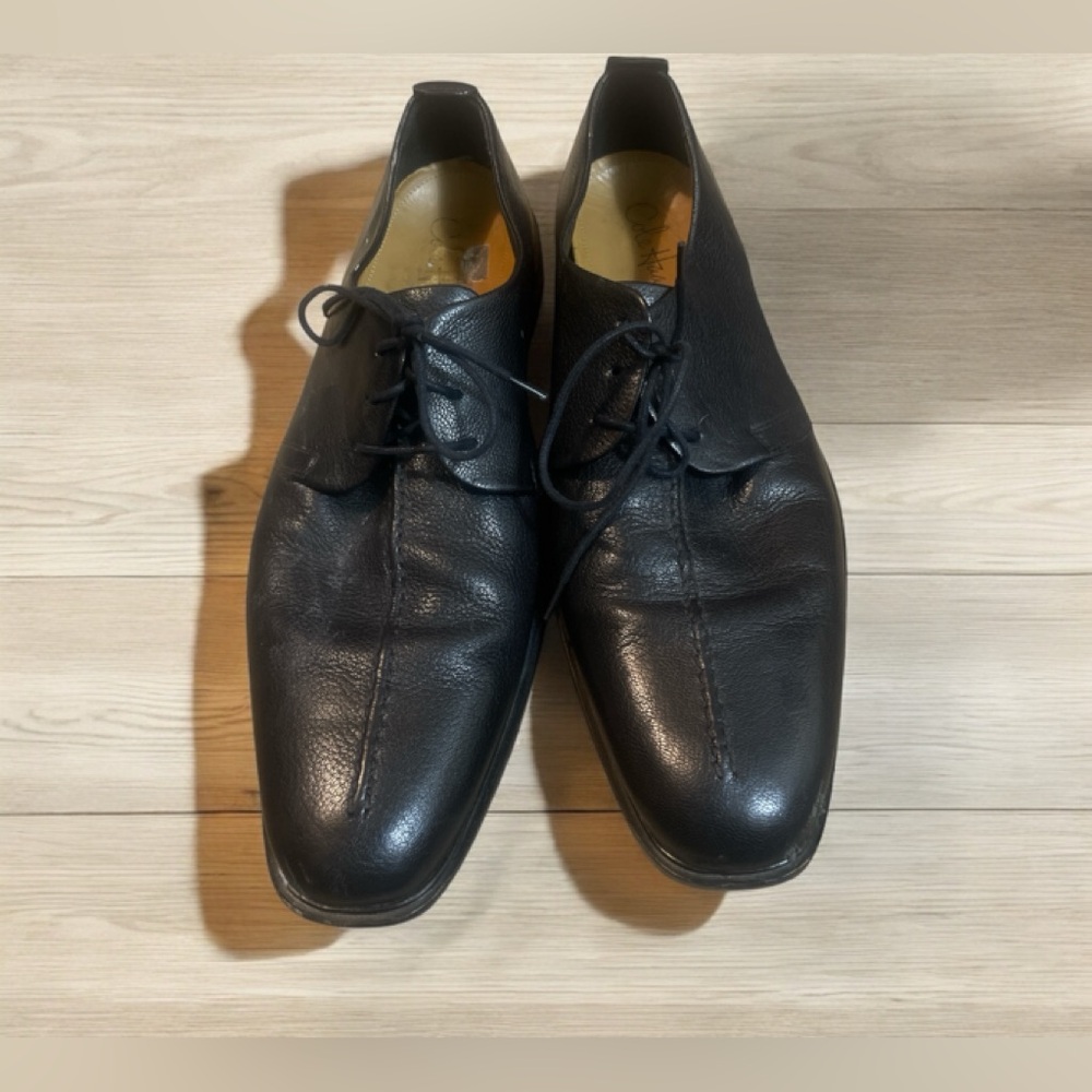 Cole Haan black leather shoes